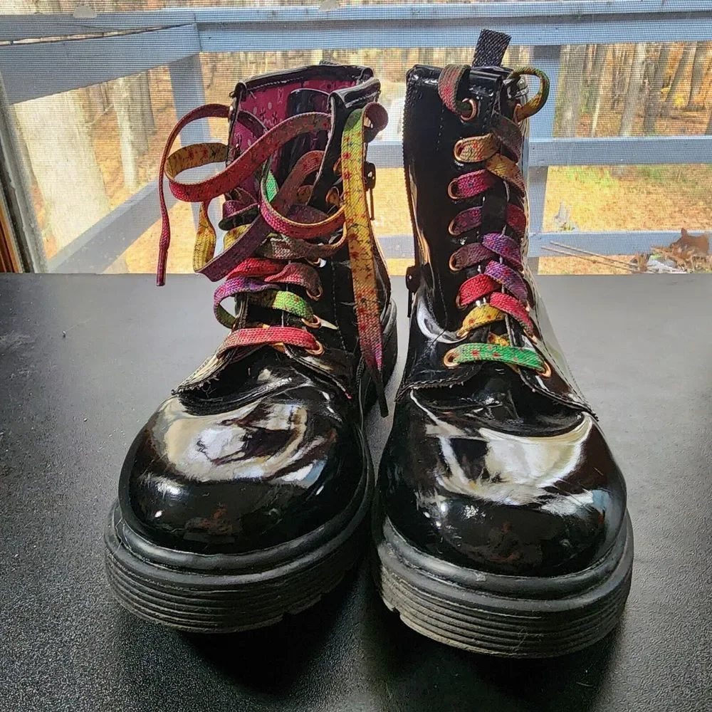 Skechers Woman Girls Teen Spirit 6 Eye Padded Collar Sz 4 Rainbow Laces‎ 90s